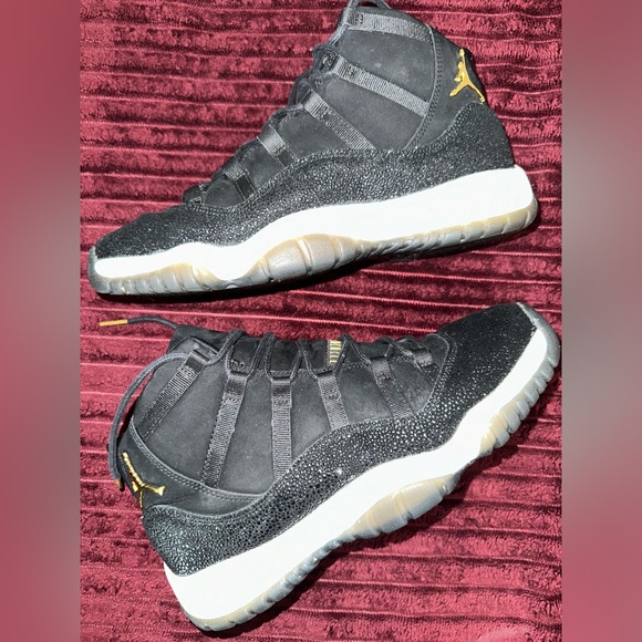 Jordan 11 Retro Heiress Stingray - Picture 12 of 15